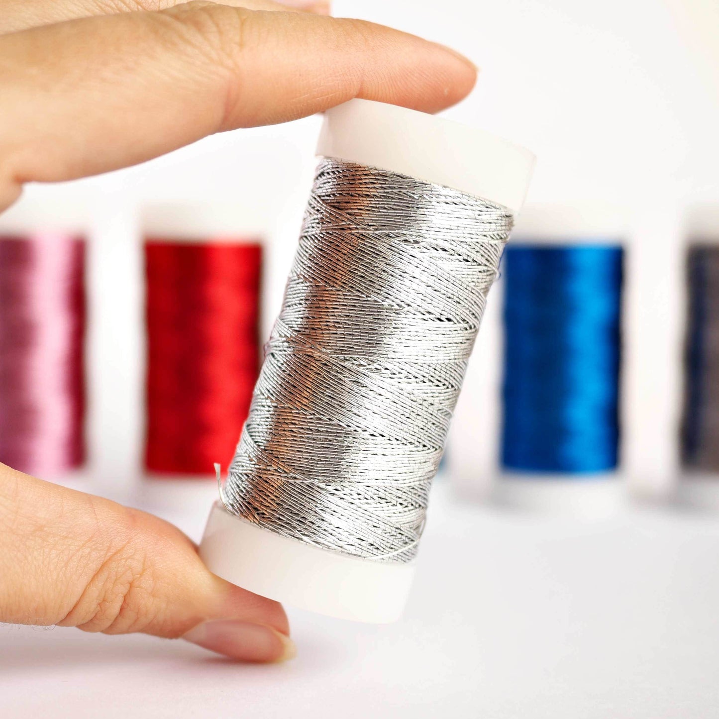 Metallic Thread Lurex Thread for Embroidery, Lacemaking, Cross Stitch Tatting